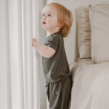 nest designs竹棉弹力男女童防蚊裤宝宝哈伦裤子儿童长短袖T恤 炭笔灰 【短袖T恤】 90 码【建议身高80-92cm】