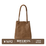 裘真新年礼物 008水桶包女斜挎通勤大容量真皮复古小众植鞣牛皮包包 大象灰-小号