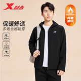 特步外套加绒连帽男子防泼水保暖户外运动双层风衣简约百搭