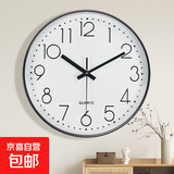 挂钟客厅钟表简约北欧时尚家用时钟挂表现代创意个性石英钟新款 白底黑边 16英寸 直径40厘米（客厅更大气）
