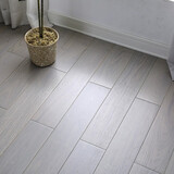 帝诺居 刺槐金刚柚木地板锁扣地热地暖免龙骨家用室内实木地板 金刚柚木灰色910X125X18mm平扣