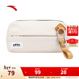 安踏（ANTA）王一博同款斜挎包 男女休闲运动通勤包简约百搭轻便骑行单肩胸包 浅烟灰-3 均码