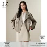 玖姿·安娜蔻复古英伦风驳领抽绳短款无龄风衣外套女装秋季 绿灰-第二批KWFQ41203 S