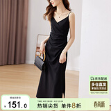 尚都比拉设计感抽褶收腰显瘦中长款V领吊带连衣裙夏季修身小黑裙 黑色 M 