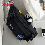 班尼路（Baleno）休闲单肩包男款斜挎包学生包包女潮流百搭胸包骑行小腰包2026新款 黑色【带冲天鸭挂件】