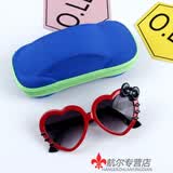 畅印 儿童卡通太阳镜新款可爱宝宝心形眼镜儿童萌桃心太阳镜男女童墨镜猫太阳镜 红框黑脚（镜盒+袋+布）