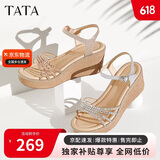 他她（TATA）绝美坡跟凉鞋女度假一字带时装凉鞋夏季7MY14BL4 银色 38