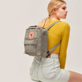 FJALLRAVEN北极狐双肩包女休闲大容量背包学生书包23561-021雾灰色7L