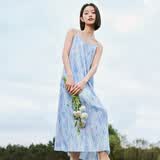 茵曼女装吊带碎花印花连衣裙春夏季海边度假风长裙子 蓝色 L