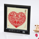 燕云州蔚县手工剪纸画工艺品卡通镜框摆件中国风特色礼品送老外出国礼物 心鱼福（可加字定制）