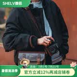摄侣富士xt50xs20相机包索尼zve10a7c2尼康z30zf微单佳能R50r6单肩斜跨包徕卡dlux8复古摄影包收纳配件 咖色皮盖头咖色复古包-小号（送进口空气垫肩）