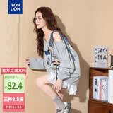 唐狮2026春秋新款斜肩长袖T恤女小狗印花绑带设计小众露肩上衣潮