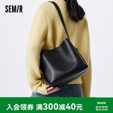 森马（Semir）水桶包女送礼女士单肩包软皮女包今年流行斜挎包通勤质感包包 黑色90001 均码