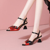 轻越牛皮中跟凉鞋女外穿一字扣带鱼嘴女鞋夏季新款欧美气质后空凉鞋 酒红色 37