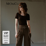 MO&Co.春夏U领短袖T恤LOGO胶章简约修身内搭外穿摩安珂 黑色 建议和客服确认尺码哦 M 165 建议和客服确认尺码哦