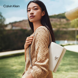 Calvin Klein女包优雅休闲通勤简约字母搭扣ck翻盖荔枝纹链条单肩包斜挎包礼物 GTR-牛乳白 OS