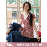 谜秀蕾丝花边短袖衬衫女2026夏季新款蝴蝶结系带泡泡袖衬衣收腰上衣潮 红格 S