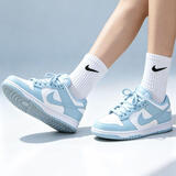 耐克NIKE女休闲板鞋 DUNK 百搭高中生运动鞋FB9109-105白蓝37.5