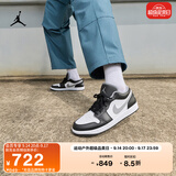耐克乔丹男子平底板鞋秋冬低帮轻便缓震运动鞋JORDAN AJ1 553558 040黑/微粒灰/白色 43