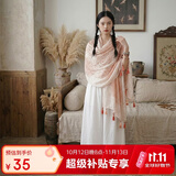 兼彩高级印花丝巾女2026新款披肩旅行防晒纱巾民族风盘扣围巾海边外搭