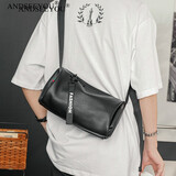 ANDSEEYOU斜挎包男 轻便小圆桶挎包男休闲潮流单肩包时尚斜挎包男士背包 黑色PU-