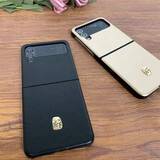 翎听 适用于三星W23Flip手机壳zflip4手机壳小折叠屏全包防摔男心系天下标志SM-W7023保护套皮套外壳 W23flip/flip4【黑色】细皮纹壳心系天下