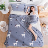 爱思居 毛毯保暖毛绒单床四季珊瑚绒毛毯单人双人法兰绒加厚午休毯 欢乐小鹿 150*200cm【单人标准】