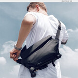 NIID原创邮差包潮牌男士包包单肩包机能斜挎包多功能男包休闲挎包R1 R1曜石黑（按压扣）+肩托+卡盒