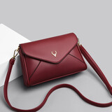 东选软皮女包新款时尚中年女士单肩包斜挎包妈妈包包小包真皮质感背包 酒红色