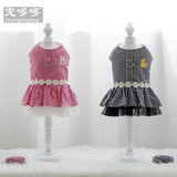 春季狗狗衣服 带牵引绳款胸背带泰迪比熊小型犬套装公主宠物衣服猫咪衣服遛狗绳春季保暖春装狗狗衣服 黑色格子+遛狗绳 M-中型【建议6-10斤】