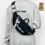 乖可爱ins潮牌胸包男士日系休闲斜挎小包简约工装单肩包女运动手机腰包 黑色[加厚耐磨加固] 裸包