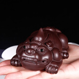 玉颐阁送礼佳品宜兴紫砂茶宠摆件精品可养手工茶玩招财小貔貅威震四方 紫泥款
