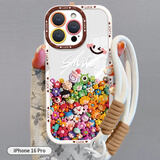 英恺达 适用苹果16Pro手机壳iPhone16Pro保护套镜头全包防摔亲肤男女款保护套泡芙壳彩色小公仔+手绳