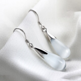 卓麦 S925银针长款水滴耳环简约大方仿猫眼石耳坠简约时尚耳饰礼物 白色一对