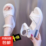 软皮厚底凉鞋女款2025新款外穿夏软皮软底不累脚配裙子坡跟妈妈鞋 米白色 37