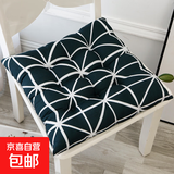 坐垫家用椅子椅垫办公室久坐座垫板凳学生冬季凳子垫子屁股屁垫软 黑白竖条 45x45cm【柔软加厚+填充饱满】