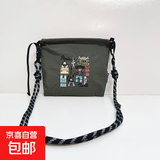 新款万针刺绣拉链斜挎包 灰色铁塔斜挎包/ 均码