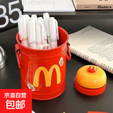 高颜值笔筒化妆刷收纳盒可爱卡通个性学生桌面办公室摆件开学礼物 【红色笔桶+麦门贴纸】