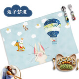 卡莎妮小学生餐垫儿童卡通桌垫午餐垫学校课桌可折叠便携防水垫子餐布 兔子梦境 40*60cm（适合小学生课桌）