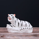 fw创意陶瓷工艺品12十二生肖摆件动物属相客厅房间玄关桌面摆设瓷器小号羊家居装饰工艺品 白瓷彩绘虎小号