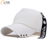 士丹熊新款韩版帽子个性别针破洞长尾棒球帽鸭舌帽子时尚男女潮遮阳 白色