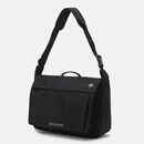 迪桑特（DESCENTE）男女款斜挎包  新款经典简约大容量便携耐用简约斜挎包 BLACK黑色