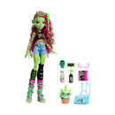 Monster High Venus McFlytrap 娃娃 带植物怪物宠物猫 Chewlian