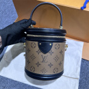 【二手99新】  L nano noe小水桶包 单肩斜挎女士包袋  发财桶  薯条包  烧麦包 99新未使用发财桶老花单肩斜挎女包