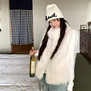 允橘马甲外穿女秋冬洋气高档新款2026高级感皮毛一体外套坎肩背心上衣 杏仁白仿狐狸毛马甲 M 建议100-115斤