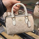 美国奥莱免税新款迷你波士顿包Rowan枕头包单肩斜跨包袋配件 卡其拼白迷你CW329 尺寸：17＊12＊10cm