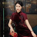 WONST丈母娘婚礼高端礼服平时可穿高贵妈妈旗袍新款酒红色丝绒拼接气质 短袖酒红色 19 4XL 150-160斤
