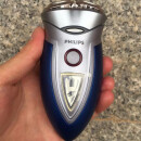 原装飞利浦电动剃须刀HQ6070男士刮胡刀全身水洗老款怀旧经典样机9.5新 原装 飞利浦电动剃须刀HQ6090老款刮胡刀9成新样机