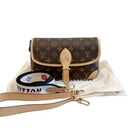 【二手95新】L DIANE手袋 法棍包 单肩斜挎腋下包 配有粉色肩带 女士包袋 95新腋下单肩斜挎包