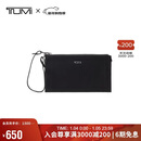 途明（TUMI）VOYAGEUR 女士高端时尚手拿包黑色拼烟枪色新年礼物